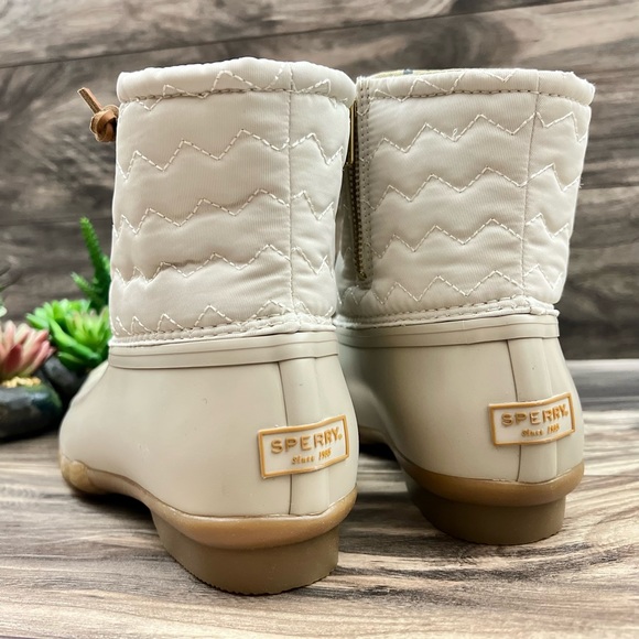 ❌SOLD❌NIB Sperry Top Sider Saltwater Chevron Quilted Shaft Nylon Duck Boot Ivory - Picture 8 of 13
